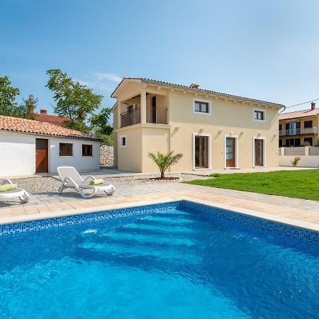 Tranquil Holiday Home In Labin With Private Swimming Pool Esterno foto