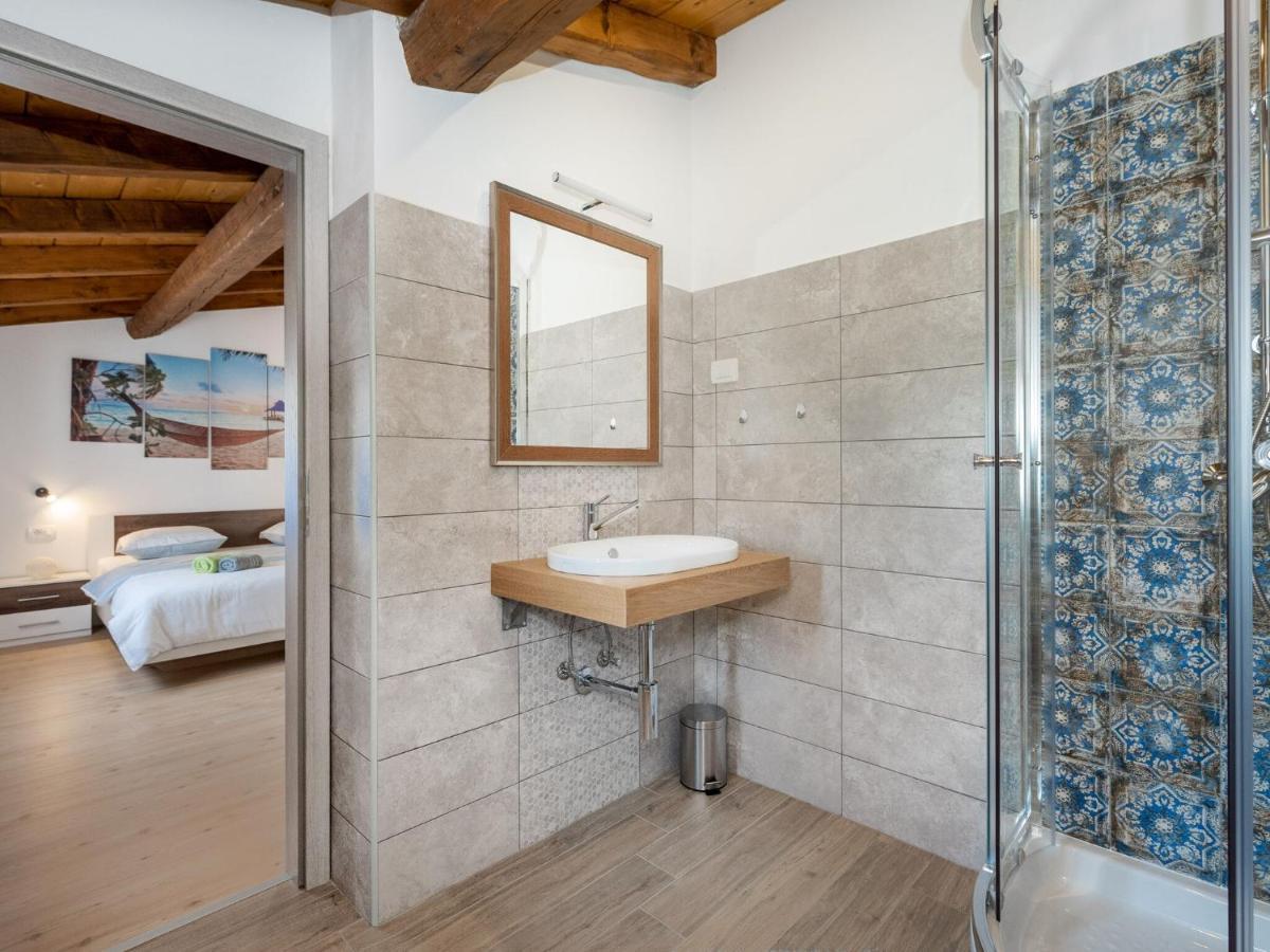 Tranquil Holiday Home In Labin With Private Swimming Pool Camera foto