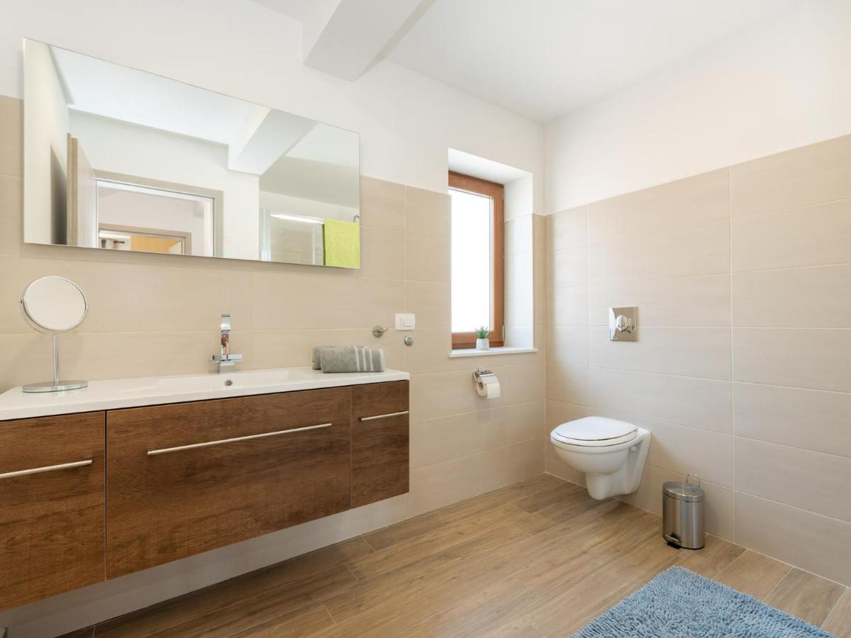 Tranquil Holiday Home In Labin With Private Swimming Pool Esterno foto