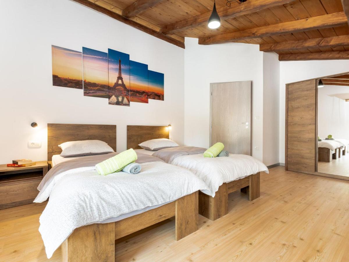 Tranquil Holiday Home In Labin With Private Swimming Pool Camera foto