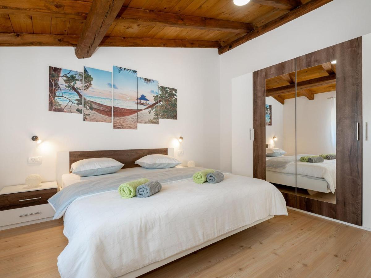 Tranquil Holiday Home In Labin With Private Swimming Pool Esterno foto