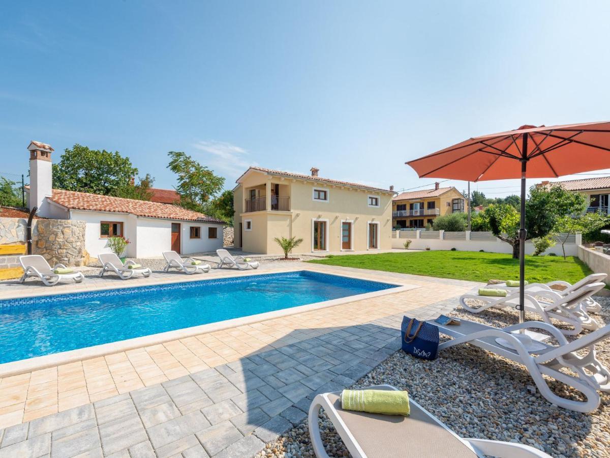 Tranquil Holiday Home In Labin With Private Swimming Pool Camera foto
